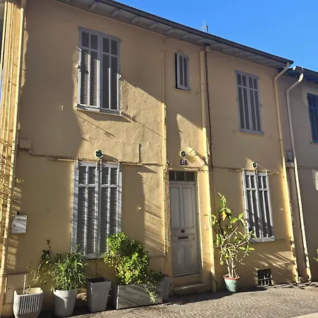 Lägenhet Le Suquet Entre Palais Et Des Plages
