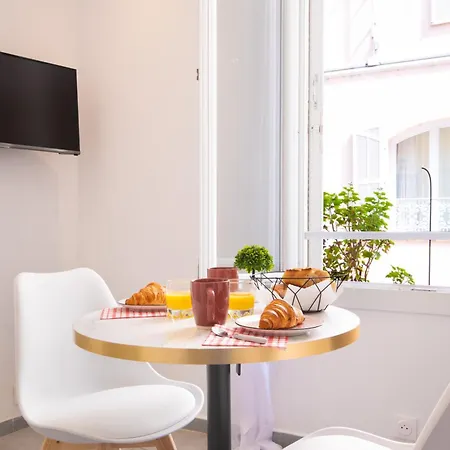 Apartment Le Suquet Entre Palais Et Des Plages